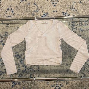 Abercrombie and Fitch long sleep crop top Small